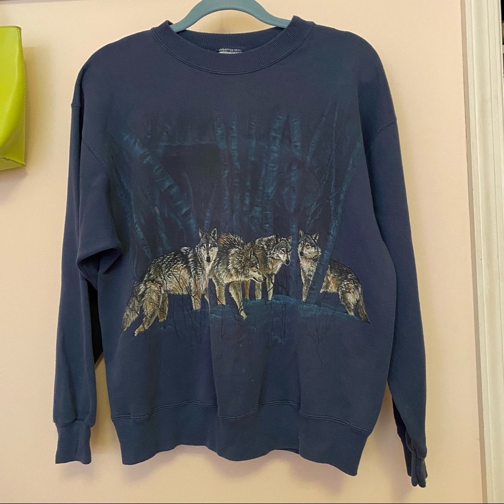 Vintage navy blue wolf crew neck sweatshirt